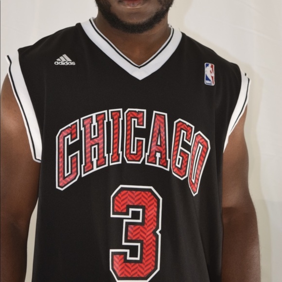 Dwayne Wade Chicago #3 Basketball Jersey - Picture 1 of 7